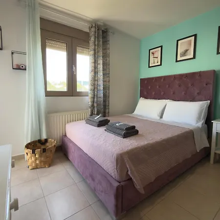 Marilena Mare Seaside & Jacuzzi House 50meters From Sea Villa