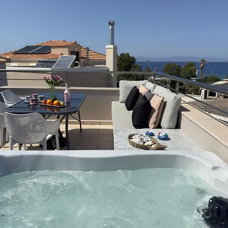 Marilena Mare Seaside & Jacuzzi House 50meters From Sea *