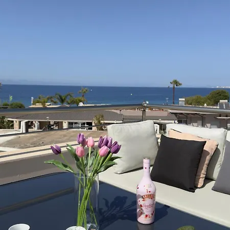 Marilena Mare Seaside & Jacuzzi House 50meters From Sea Ialysos (Rhodes)