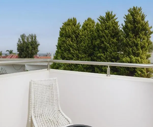 Marilena Mare Seaside & Jacuzzi House 50meters From Sea Ialysos (Rhodes)