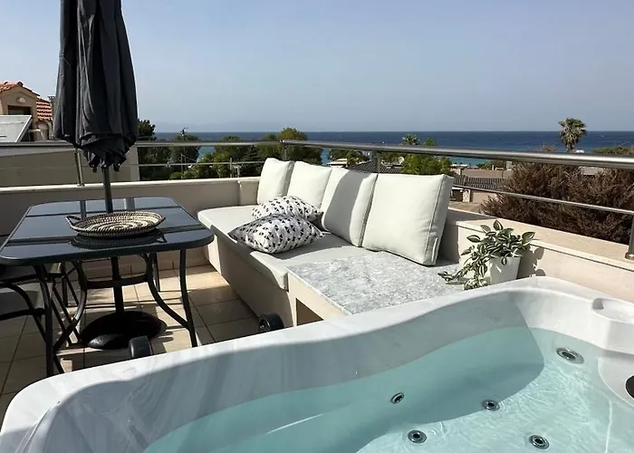 빌라 Marilena Mare Seaside & Jacuzzi House 50meters From Sea 이알리소스