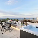 Marilena Mare Seaside & Jacuzzi House 50meters From Sea